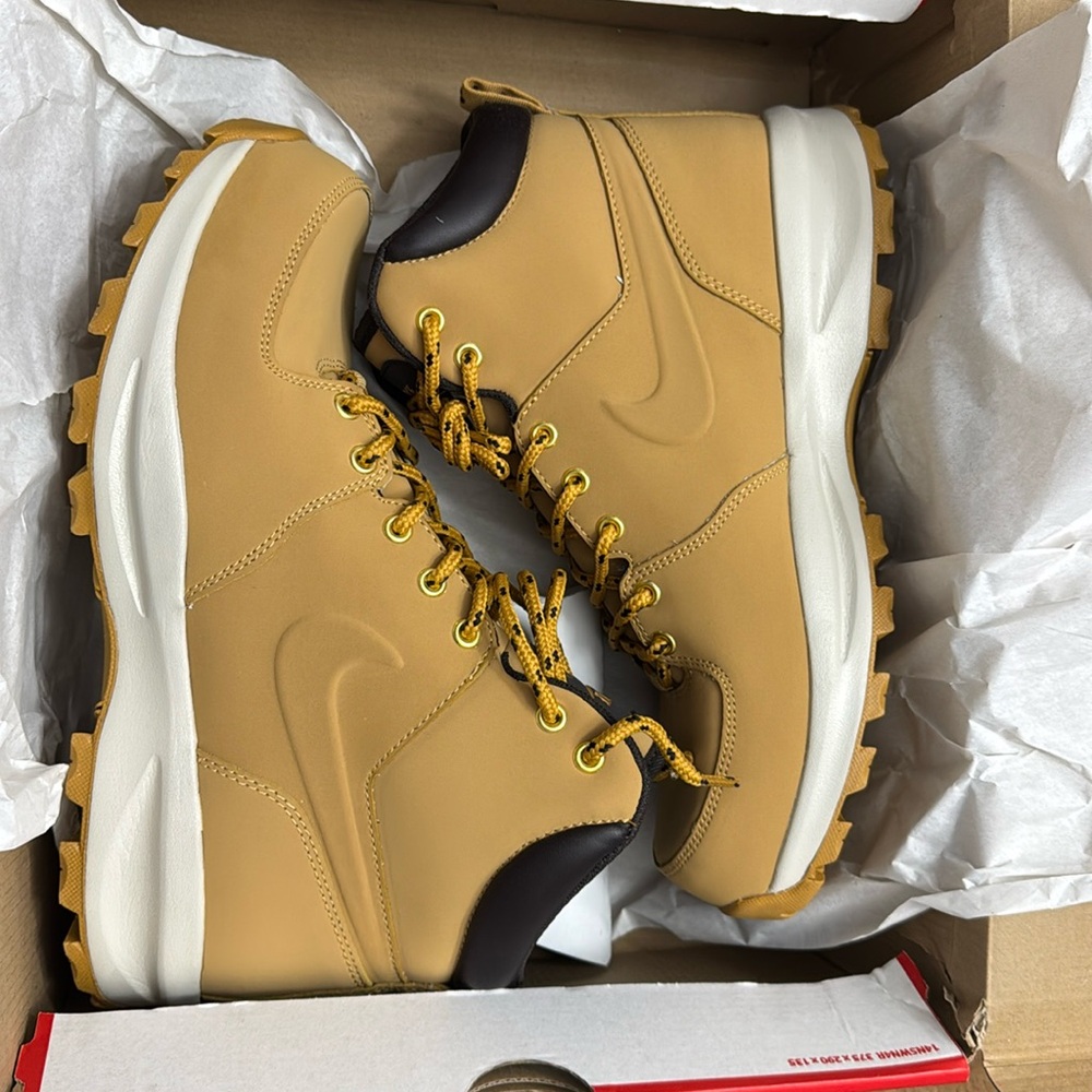Nike Manda Leather Men 10.5